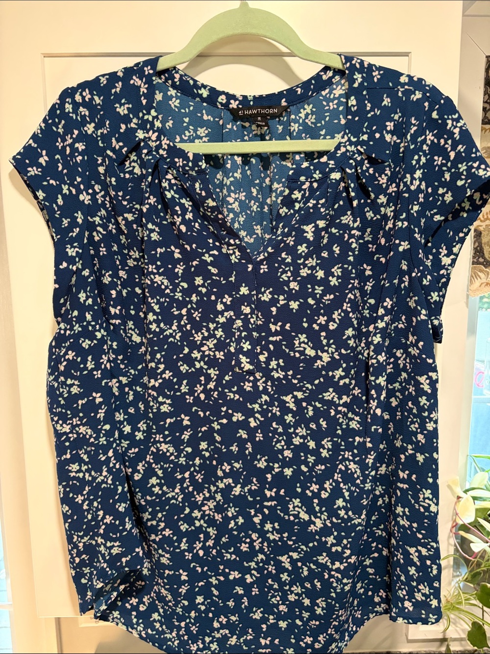 41 Hawthorn Navy Blue Floral Short Sleeve Blouse